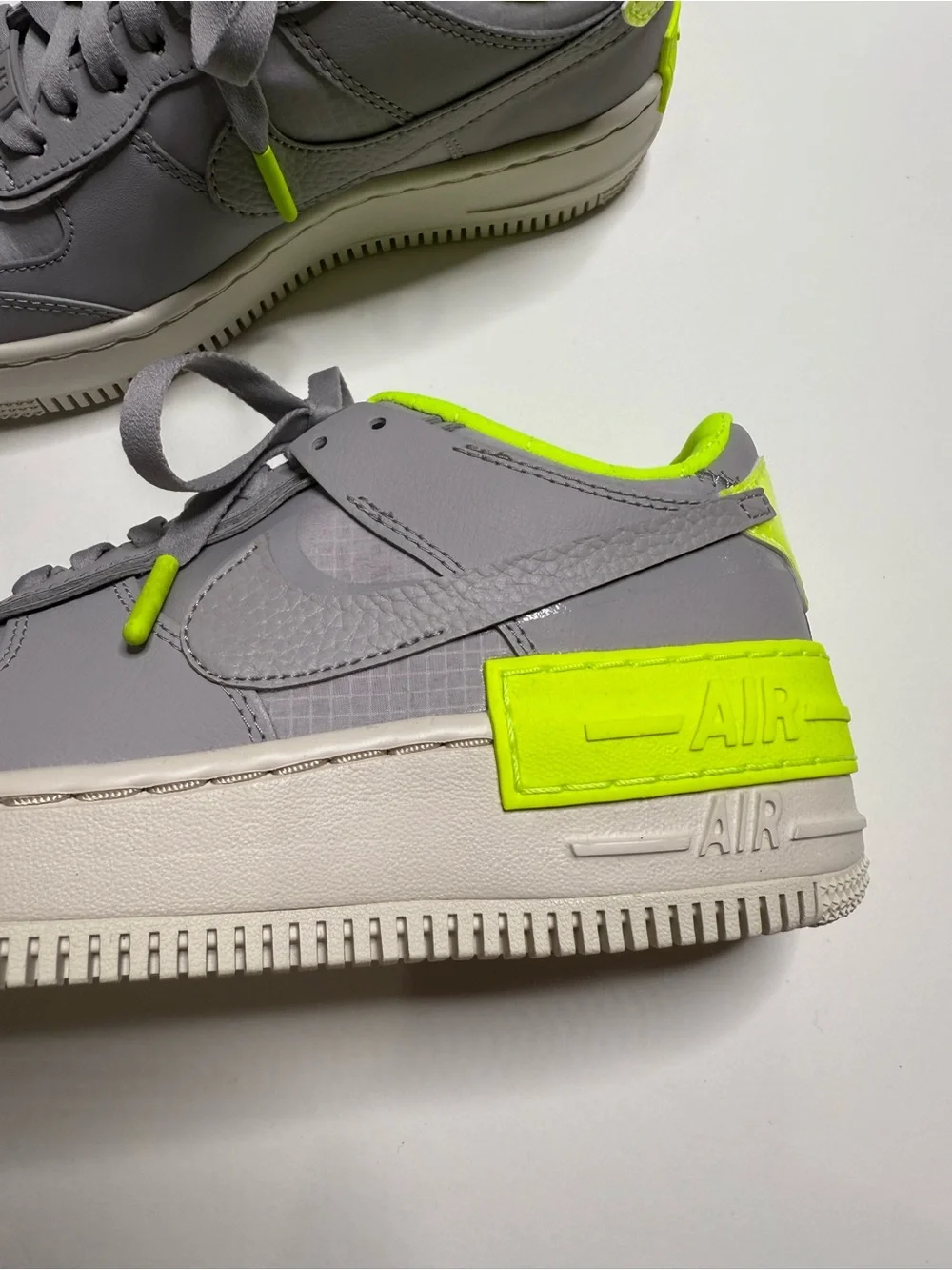 Nike Air Force 1 Shoes in Grey Neon Yellow Accent Woman Sneakers Size 6.5 New